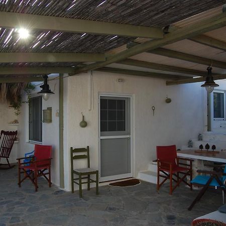Cosy Studio In Allopronoia Sikinos Alopronia Exterior foto