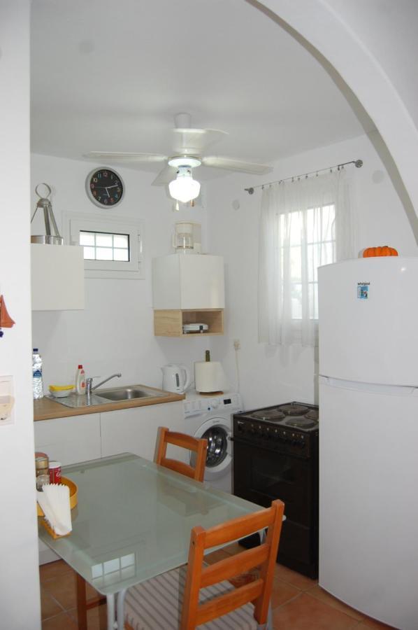 Cosy Studio In Allopronoia Sikinos Alopronia Exterior foto